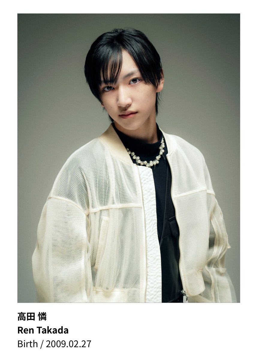 どうしてその前髪になったのか経緯を聞かせていただきたい👈🏻