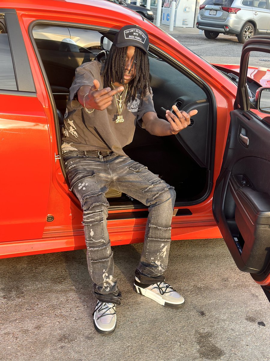 Lished_'s tweet photo. https://t.co/ZWNmnPwxuP