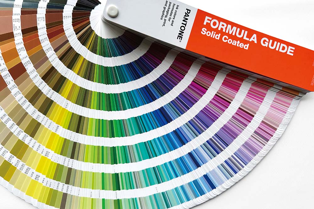 ライオンの隠れ家】みっくんがリュックに付けているデジタル時計と