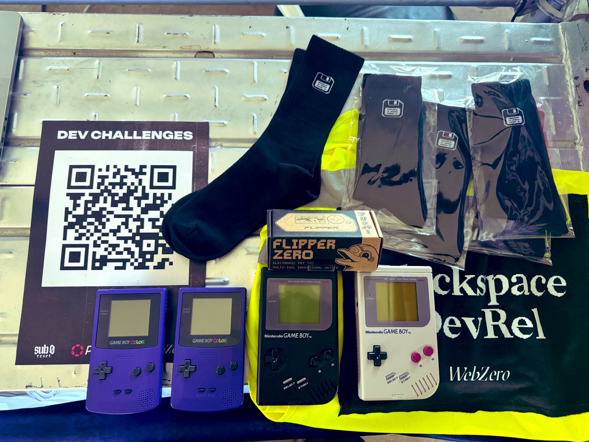 Last day to complete the #sub0RESET challenges and win our hacker prizes. Come find us at the devrel booth, get your dev memo and grab your floppy socks 💾