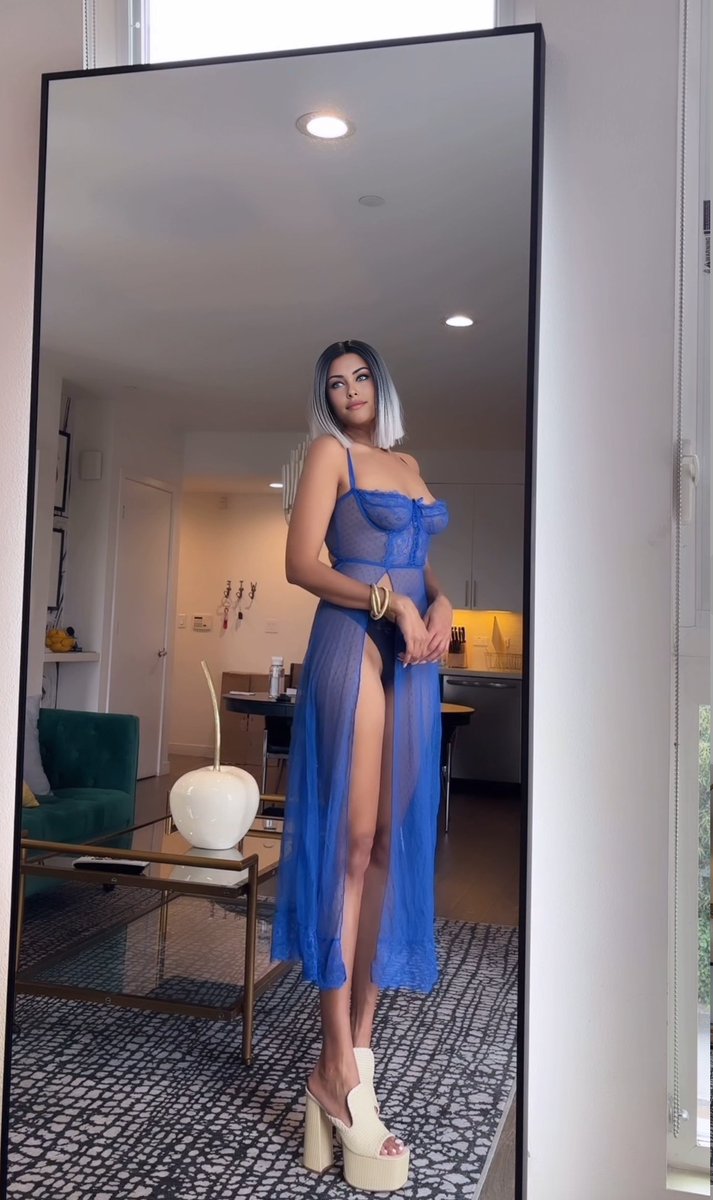 Nina (@naughtynina001)  X