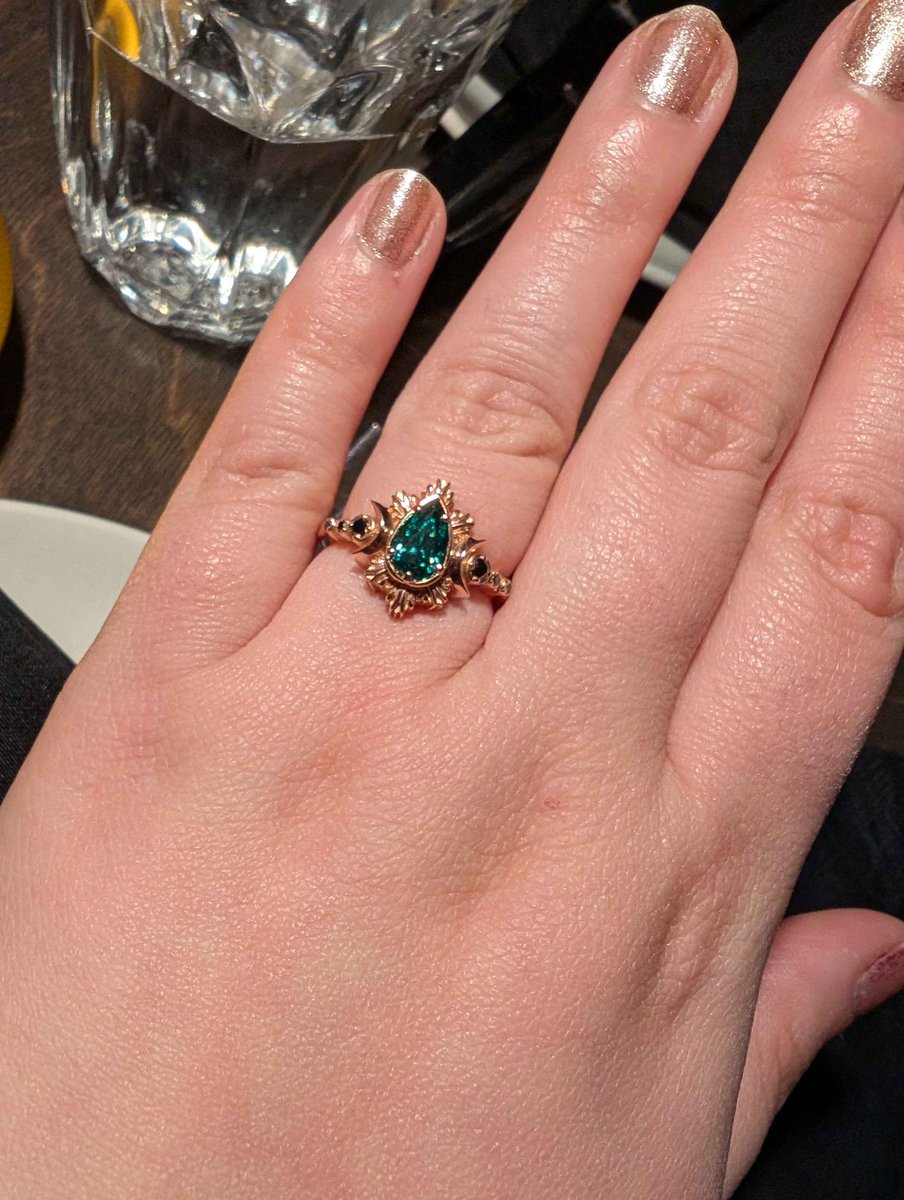 Bast50🐱👑🇨🇦 tweet media