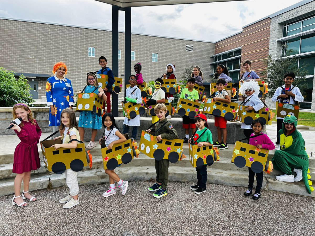 Donna Bui tweet media