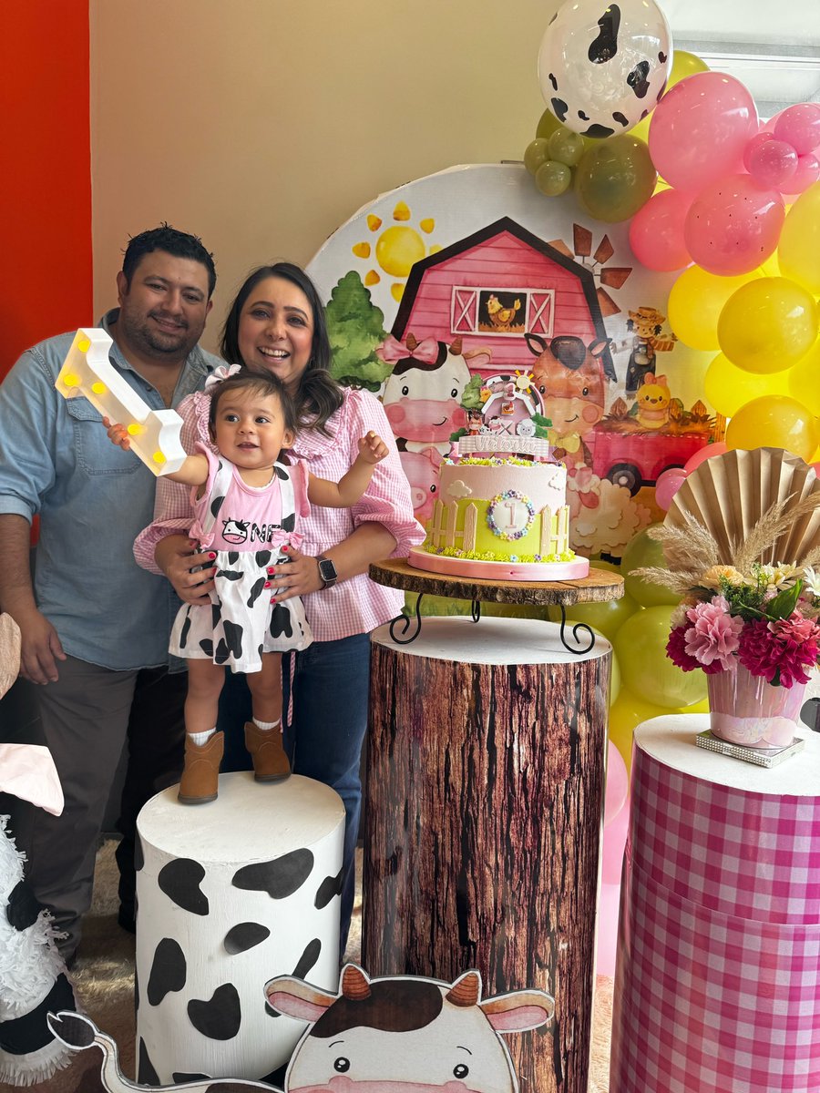 gbscorado's tweet photo. Feliz cumpleaños mi AV! https://t.co/YcHkBbq9sD