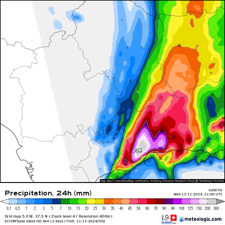 El modelo #SwissHD en base al #ECMWF se acaba de marcar una actualización estratosférica de cara a la jornada del miércoles, con estimaciones de hasta 300 mm en menos de 24 horas sobre el #Guadalhorce. De momento, ya se ha activado un aviso amarillo, al igual que en la #Axarquía.