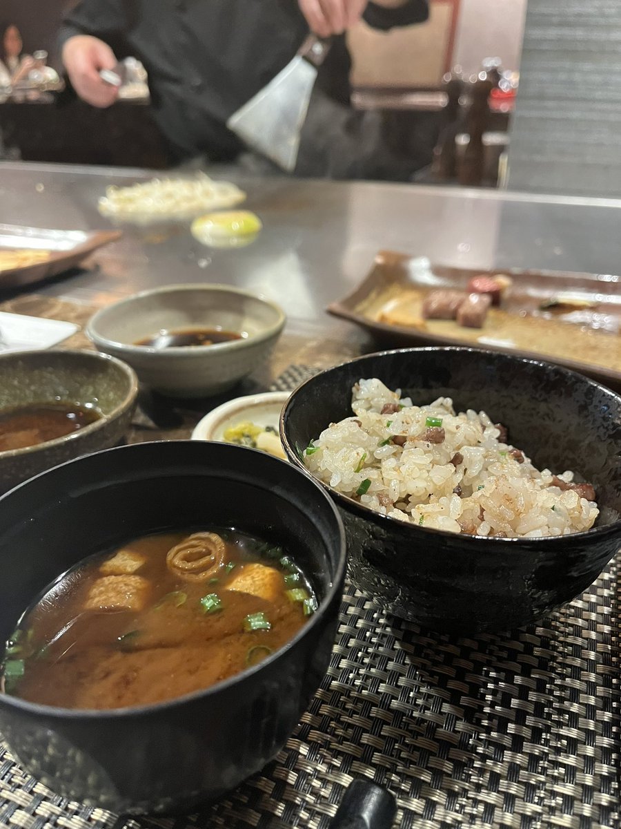 ebina336s's tweet photo. 今日で付き合って1年！お祝いにいいお店でご飯食べてきた  振り返ってここ数年でないくらい濃い1年だったな～ いつもありがとう⸜🌷︎⸝‍ https://t.co/F0GT7Guj1V