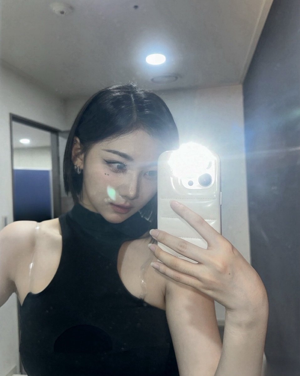 tripleS official tweet media