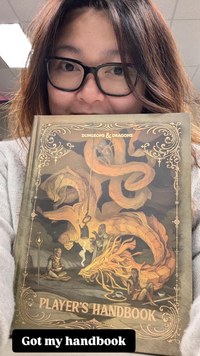 #dungeonsanddragons #DnD got my player handbook.