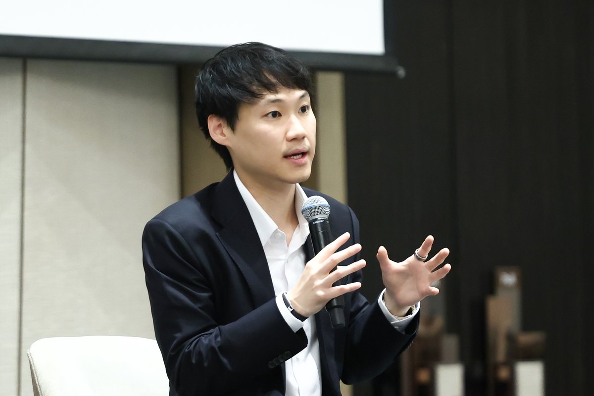 toppjirayut's tweet image. บรรยากาศในงานสัมมนา Data Demystified Summit Bangkok 2024 โดยผมได้เข้าร่วมงานในฐานะผู้บรรยายเพื่อแชร์ประสบการณ์และให้ความรู้ผ่านหัวข้อ Data Technology : Leveraging Data Technology for Industry Transformation ครับ

#DDSummit #DataDemystified #Data #ToppJirayut #ท๊อปจิรายุส