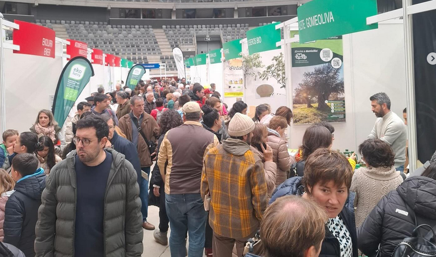 Biocantabria's tweet photo. Eskerrik asko!

#MashMedia, organizadora de #BioAraba en #Vitoria-#Gasteiz, da las #Gracias a todas las personas que han visitado @BioArabaFeria: expositores, entidades...

#MilGracias a quienes trabajan por la #alimentación #ecológica, #sostenibilidad...

https://t.co/mP2Dfepy7T https://t.co/KVAlmxuyzn
