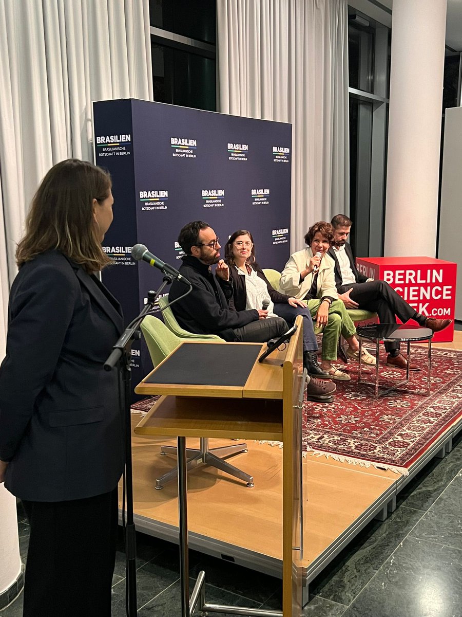 paularriccardi's tweet image. Discussing the future of genomics for biodiversity research at #BerlinScienceWeek 2024 🧬