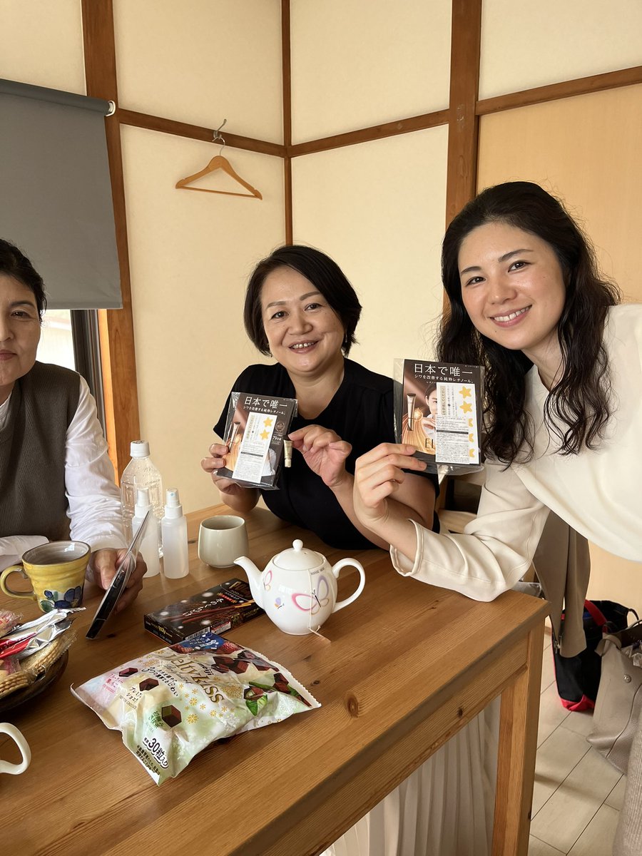 趣味なびの資生堂様講習に参加し、商品もいただきました！
最近、乾燥してきて&amp;40過ぎてシワも気になり始めたところでございます。
エクシール　レチノパワー　リンクルクリーム
香りもよく、使いやすいので、シワが気になる方は是非試してみてください♡
保湿もしっかりしてくれる感じ♡