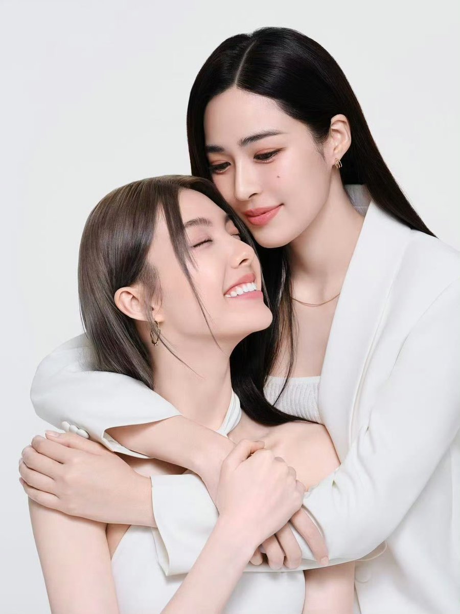 Annbewer's tweet photo. ป้าดดดดดดดดดด คือสวยไปป่ะ 😭😭😭

#หลิงออม #LingOrm https://t.co/msREpUHWXQ