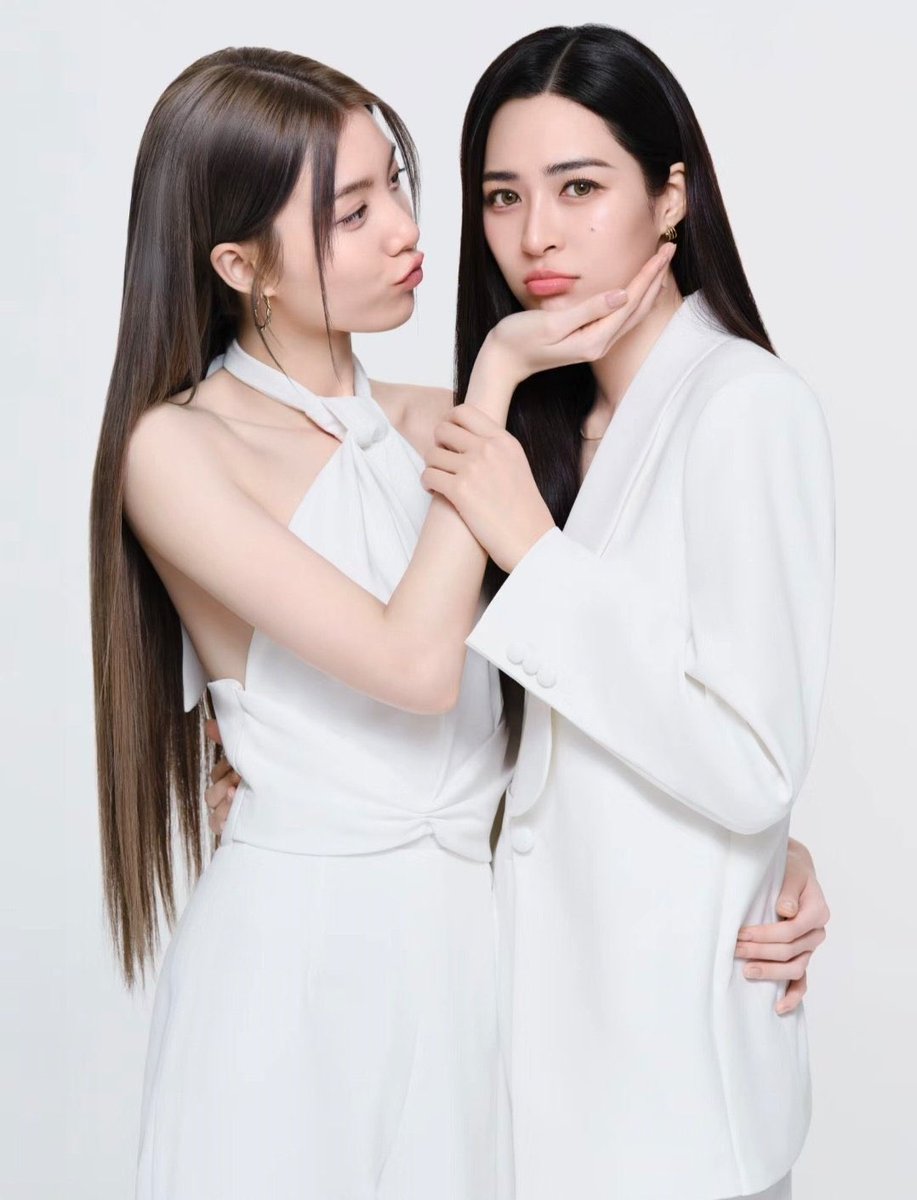 Annbewer's tweet photo. ป้าดดดดดดดดดด คือสวยไปป่ะ 😭😭😭

#หลิงออม #LingOrm https://t.co/msREpUHWXQ