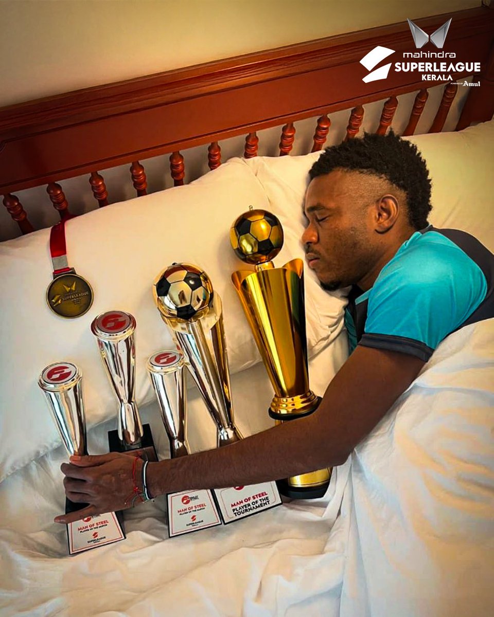 slk_kerala's tweet photo. Rest up, KING. You earned it. 👑😴
#SuperLeagueKerala #IniPanthPaaranaPooram #SLK #SLKFinal #MahindraSLK #AmulSLK https://t.co/tVcdbfKWZg