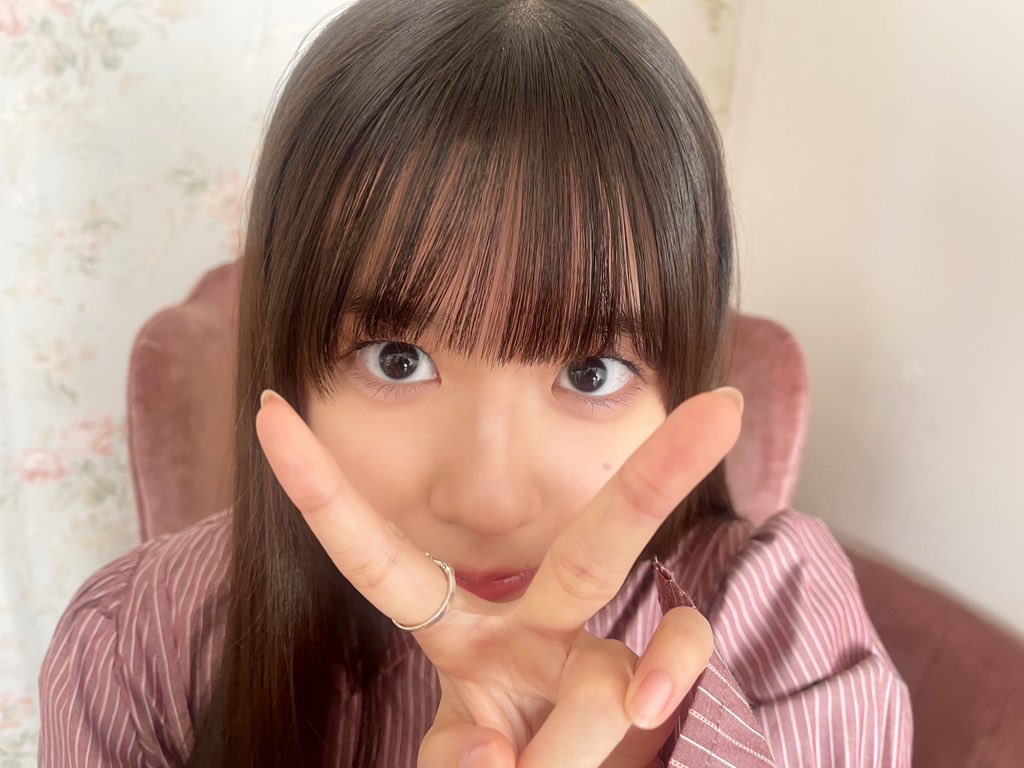 ebichu_staff's tweet photo. 12月6日発売の『IDOL AND READ 高田メタルSpecial！』に #小久保柚乃 が掲載されます!!🧚
back cover &amp;16ページに渡ってゆの祭りとなりますので、絶対にお見逃しないようお願いいたします🫶

カメラマンは #ELLEGARDEN #高田メタル さん📸
可愛く撮っていただきありがとうございます！！

うっちー https://t.co/fxEtwwF8MQ