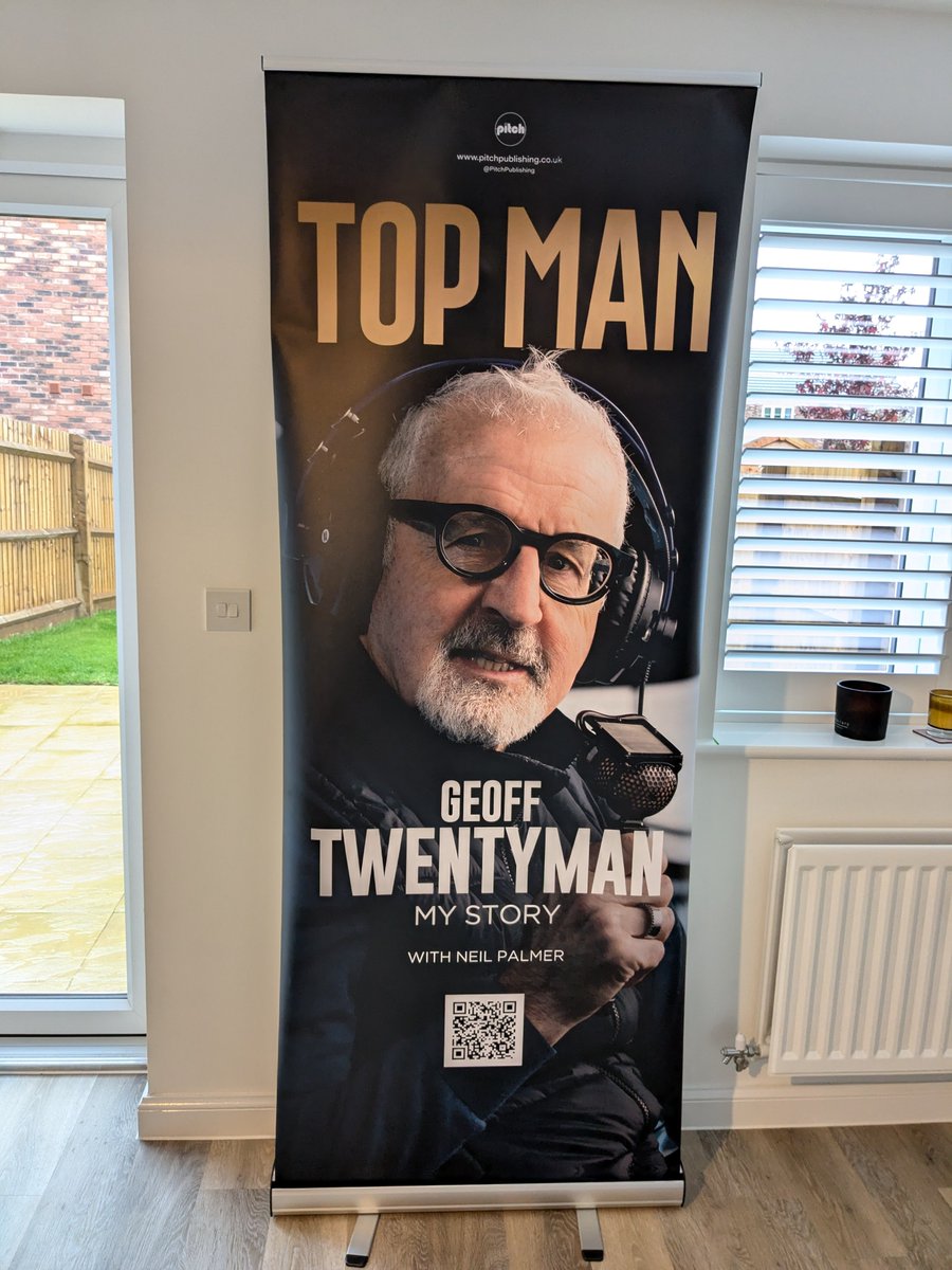 Geoff Twentyman (@geoff20man) on Twitter photo 📘📖⚽🎤 BOOK SIGNING
<a href="/Official_BRFC/">Bristol Rovers</a>
This Saturday - 16th November
The Mem - The Bristol Room
Opens at Midday
Payment by cash - £20
My banner will be there
And have the book signed
Numbers are limited
#TOPMAN 📘📖⚽🎤 BOOK SIGNING
<a href="/Official_BRFC/">Bristol Rovers</a>
This Saturday - 16th November
The Mem - The Bristol Room
Opens at Midday
Payment by cash - £20
My banner will be there
And have the book signed
Numbers are limited
#TOPMAN