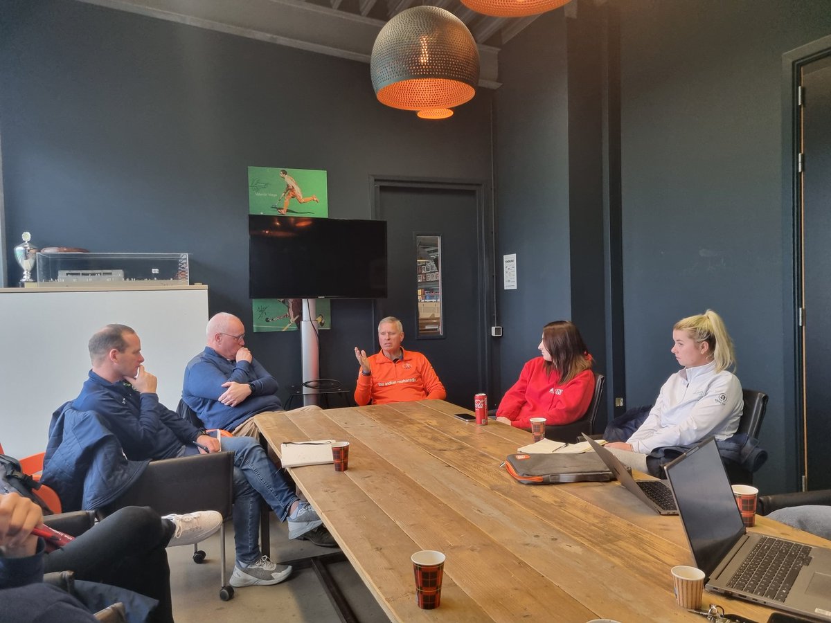 HICoachEd's tweet photo. Delighted to speak to Almeerse Hockey Club yesterday about the challenges facing clubs in the Netherlands. Thank you to Olaf Laarhoven of The Hockey Centre for supporting our @EUErasmusPlus project and to Almeerse HC for sharing their story. #focusondevelopment https://t.co/7mnLzS6m0w