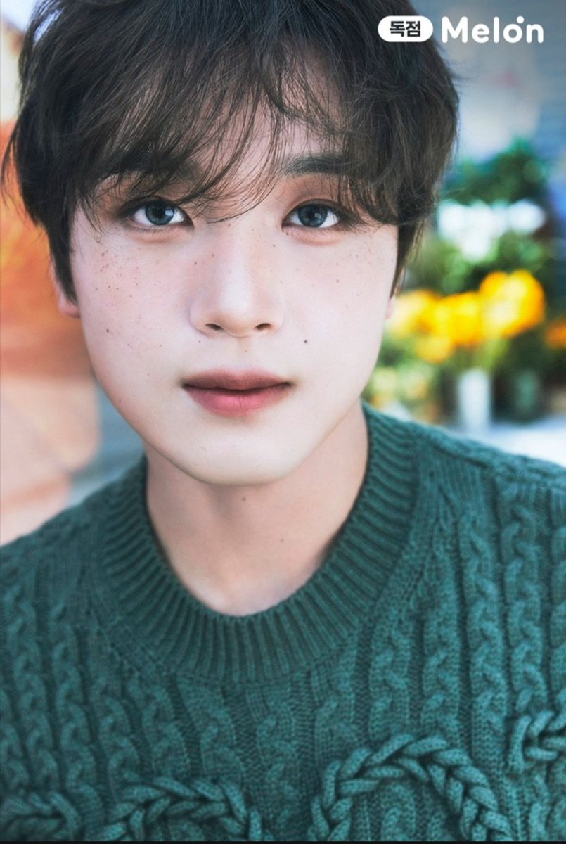 this pretty doll omfg...