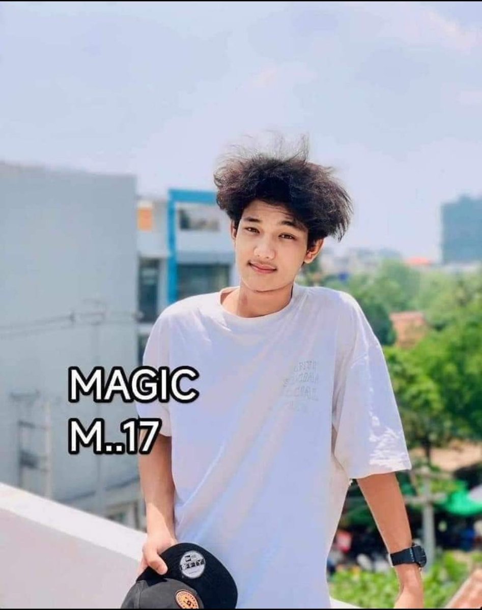 MagicSpaKing1's tweet photo. အကိတ်အသန့်မှကြိုက်သောကာကာတို့အတွက် magic မှာbooking တင်လို့ရပြီနော် https://t.co/0TlEOuTzKE