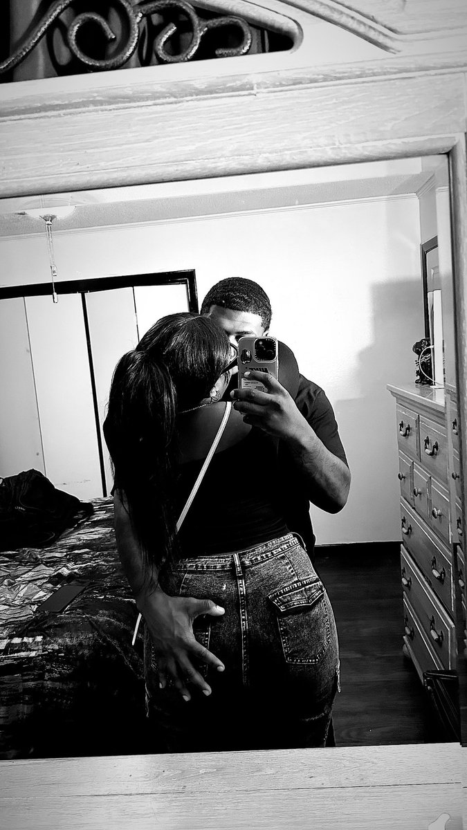 dess221's tweet image. I became a girl friend today, I’m so grateful for this man🫶🏾🫶🏾