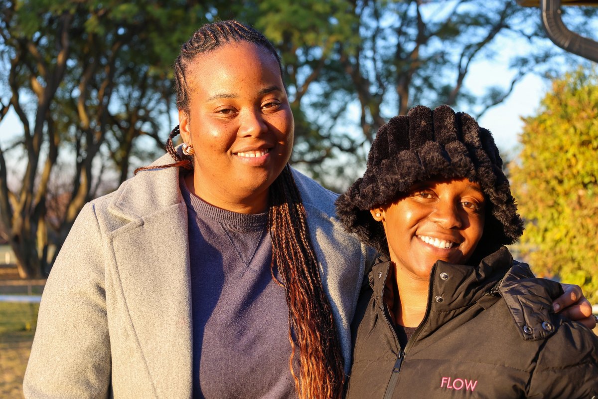 Flow Communications tweet media