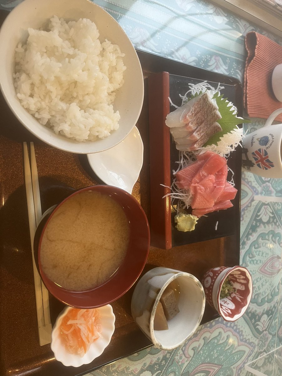 先日はパーソナルに行きました！今月から本格的に始動です！

たまには体に良い食事をあげます！