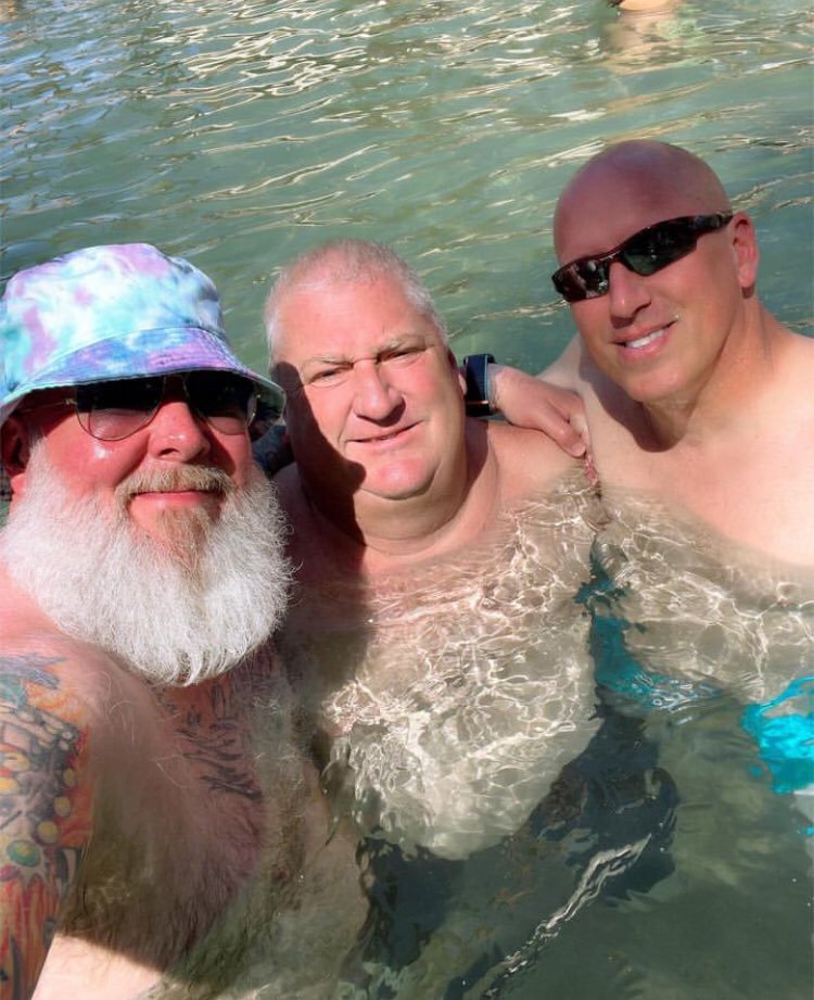 joshsteven87's tweet image. Life so cool 🥰🥰🍾💪