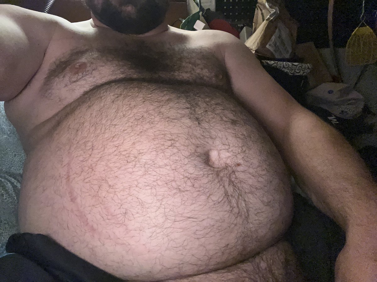failedlion's tweet image. How much bigger should I grow? #fatfurs #gainer #feedee