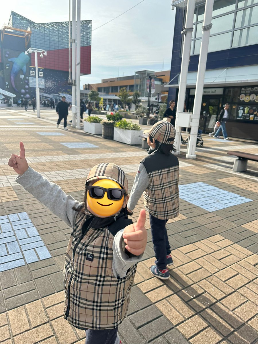 midoku_chan's tweet photo. 海遊館行ってきた🐟 https://t.co/eoLKj6FNSx