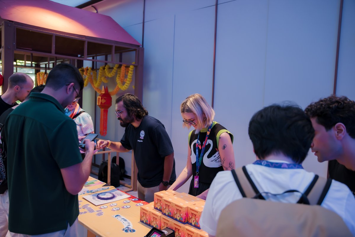 ensdomains's tweet photo. POV: You came to frENSday.... https://t.co/TFqo4Tx9ga