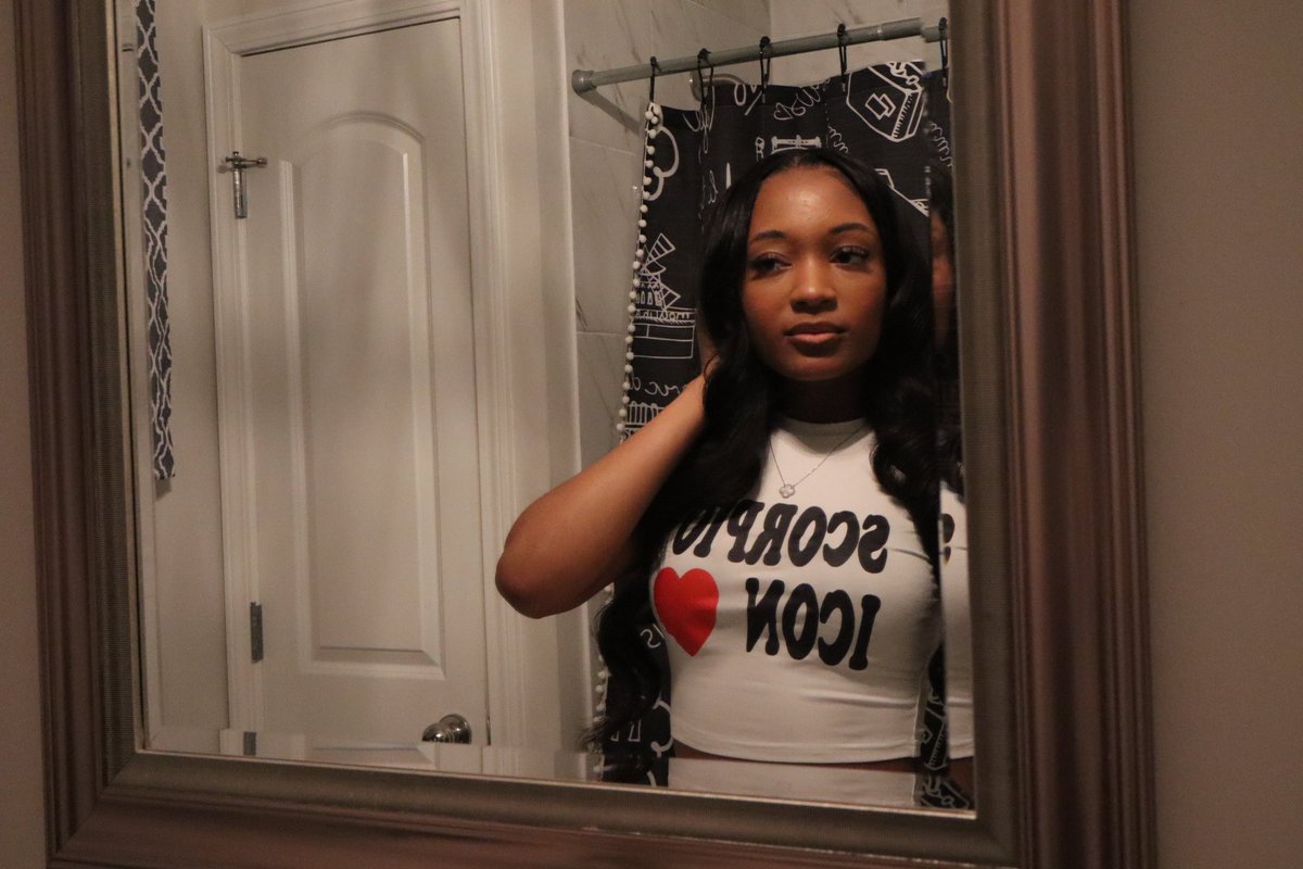 louu_6's tweet photo. THE SCORPIO ICON❤️ https://t.co/JdTGfwNazr