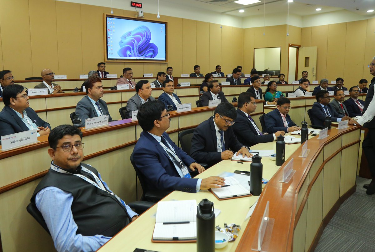 ISB Executive Education tweet media