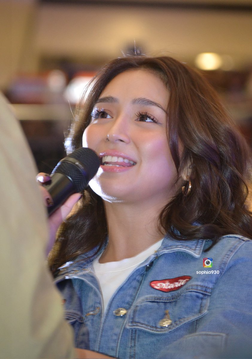 sophia_930's tweet photo. See you in 2 days, Marie ...
#HelloLoveAgain
#HelloLoveAgainTour
#KathrynBernardo https://t.co/DuJXfjPvYi