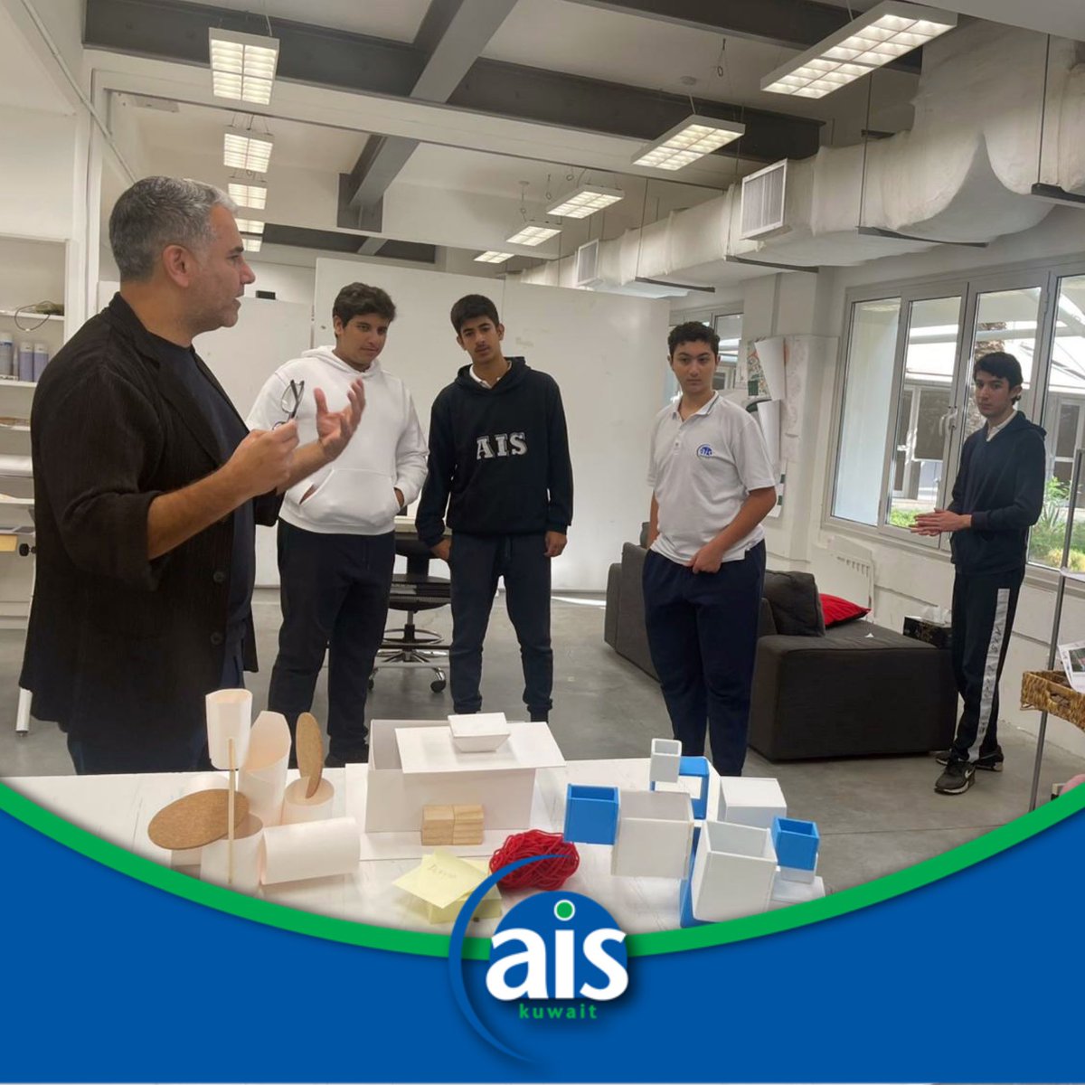 AISQ8's tweet image. Our design students had an amazing opportunity to visit Kuwait University’s architecture department and get an inside look at the entire design process. 👩🏻‍💻📐
#aisq8design #designstudents #kuwaituniversity #mypdp #ibschool