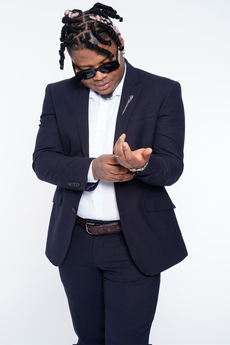 Livy_official1's tweet image. Keep living, keep loving, for that's the soul's true journey in life.
#livysound #loving #beautifulweek