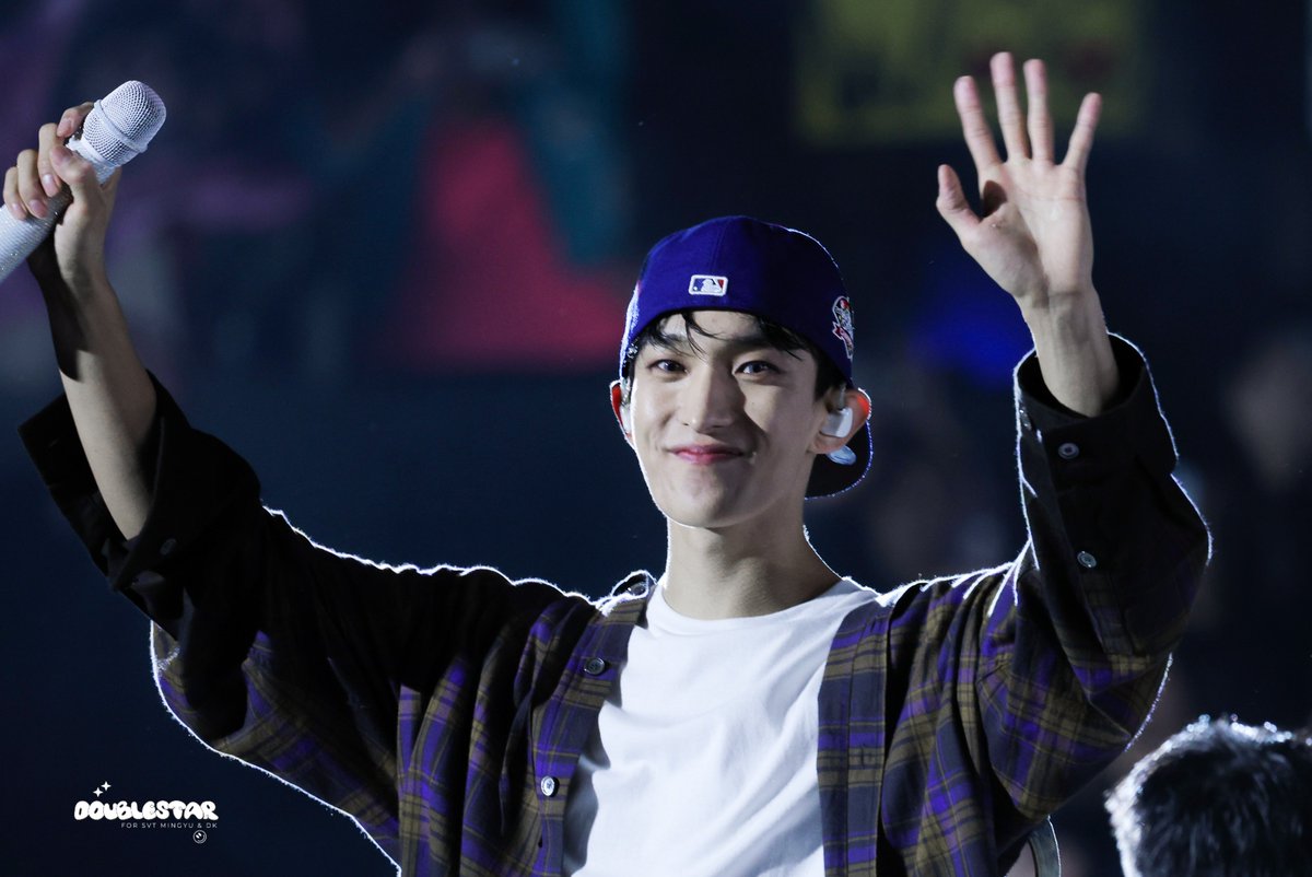 𝘿𝙤𝙪𝙗𝙡𝙚𝙨𝙩𝙖𝙧 더블스타 tweet media