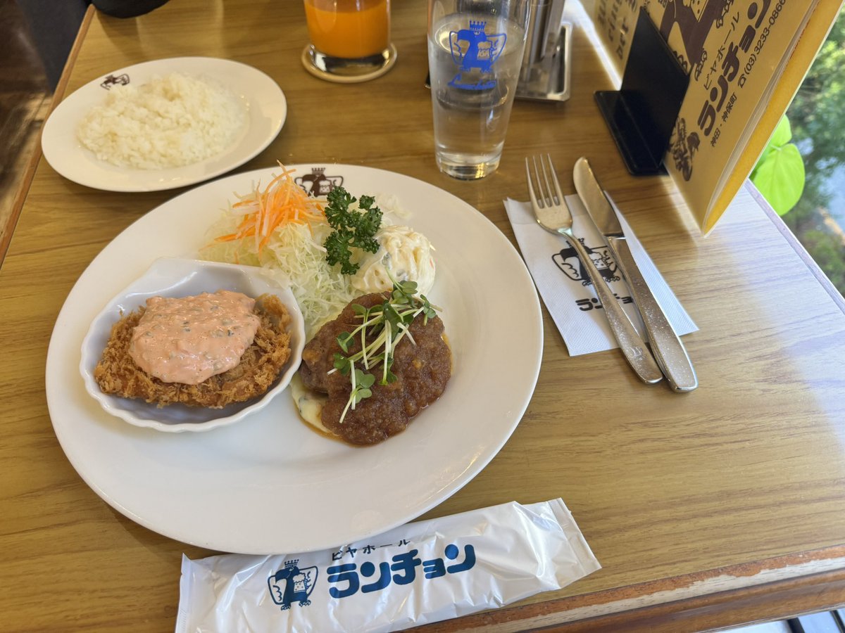 ここ最近、twitterで呟いていないことに気づく。instagramに旅行の写真ばかりあげていて、ぼそっと言うこともないからなのか。とりあえず、先週のランチがランチョンだった。（なんだかんだでランチョンは初めて）