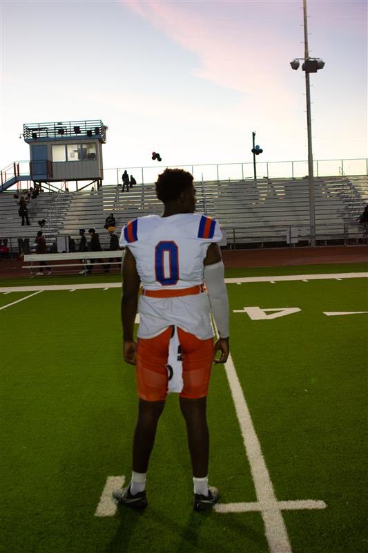 Da’jieon Carter (@dajieon1) on Twitter photo Camelback HS ( 6'3 230 ATH )
-60 tackles ( 30 solo )
- 2 ints ( pick 6 )
-7 sacks
-4 force fumble 2 return for touchdowns
<a href="/azc_obert/">Richard Obert</a> <a href="/AZHSFB/">ArizonaVarsity.com 🔥PREPS🔥</a> <a href="/KennyDillingham/">Coach Dillingham</a> <a href="/PrepRedzoneAZ/">Prep Redzone Arizona</a> <a href="/coachdante23/">Dante Foster</a> <a href="/CoachDBrown27/">Coach Von Brown</a> <a href="/CoachChadSavage/">Chad Savage</a> <a href="/Vo_Savage4/">Coach Vo Crumbie</a>
Film🔽
hudl.com/v/2Qk1y9 Camelback HS ( 6'3 230 ATH )
-60 tackles ( 30 solo )
- 2 ints ( pick 6 )
-7 sacks
-4 force fumble 2 return for touchdowns
<a href="/azc_obert/">Richard Obert</a> <a href="/AZHSFB/">ArizonaVarsity.com 🔥PREPS🔥</a> <a href="/KennyDillingham/">Coach Dillingham</a> <a href="/PrepRedzoneAZ/">Prep Redzone Arizona</a> <a href="/coachdante23/">Dante Foster</a> <a href="/CoachDBrown27/">Coach Von Brown</a> <a href="/CoachChadSavage/">Chad Savage</a> <a href="/Vo_Savage4/">Coach Vo Crumbie</a>
Film🔽
hudl.com/v/2Qk1y9