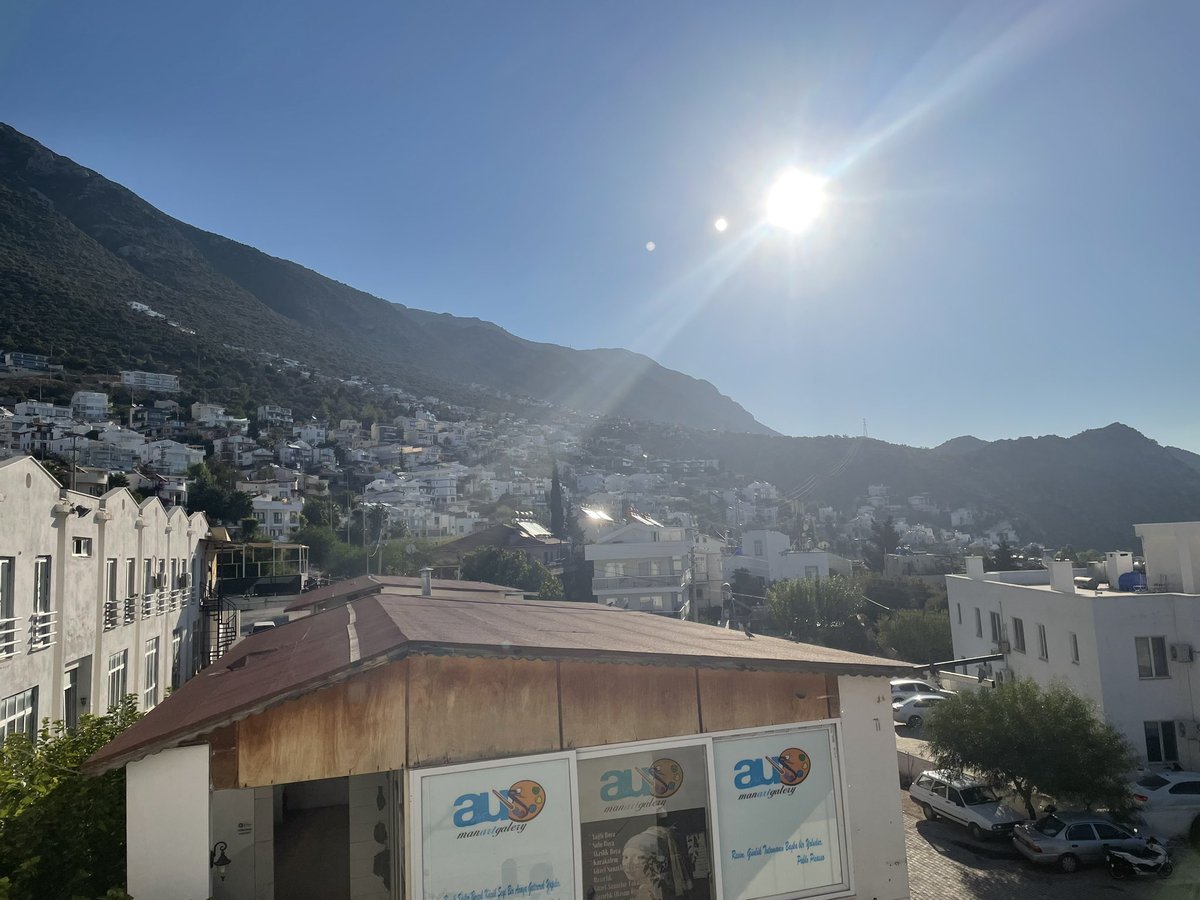kartalmustip1's tweet photo. Antalya nın ilçesi #Kaş #Kalkanda yaz ayı devam ediyor ☺️☺️ @adasknmrssbnc sen yaz ayını çok seversin 🤪🤪 bence gel @___SaNaNe_____ İzmir nasıl #Acun #Erdoğan https://t.co/dlpX2aT9gt