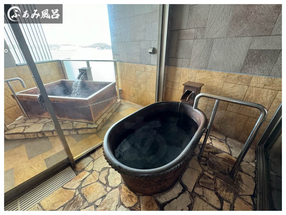 FamiFamiJp's tweet photo. 【福岡県北九州市の家族風呂】      
照葉スパリゾートに行ってきました♨️ 
https://t.co/5hmkvgA3Wu

海が見える露天風呂付き家族風呂でリラックス♪広々快適で船も見えます(*^^*)選べるバスソルトもありました♪

日帰り貸切風呂 https://t.co/ppxagPEsm1