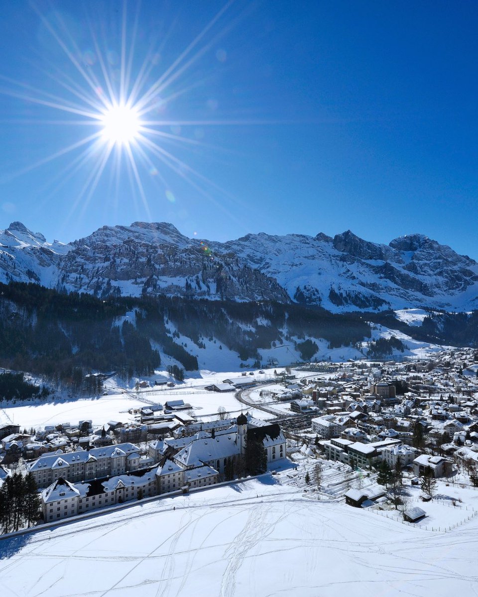 skimaxholidays's tweet photo. Blue sky and snow covered 🌨️lands in 📍Engelberg-Titlis, Switzerland🇨🇭

#skimaxholidays #skimax #skiing #snowboarding #switzerland #skiingadventures #travel #winterfun #exploreswitzerland #powderseason #snowtrip #wintervibes #explorepage #affordablevacation #snowboardingfun https://t.co/YEZsfiy1Hu