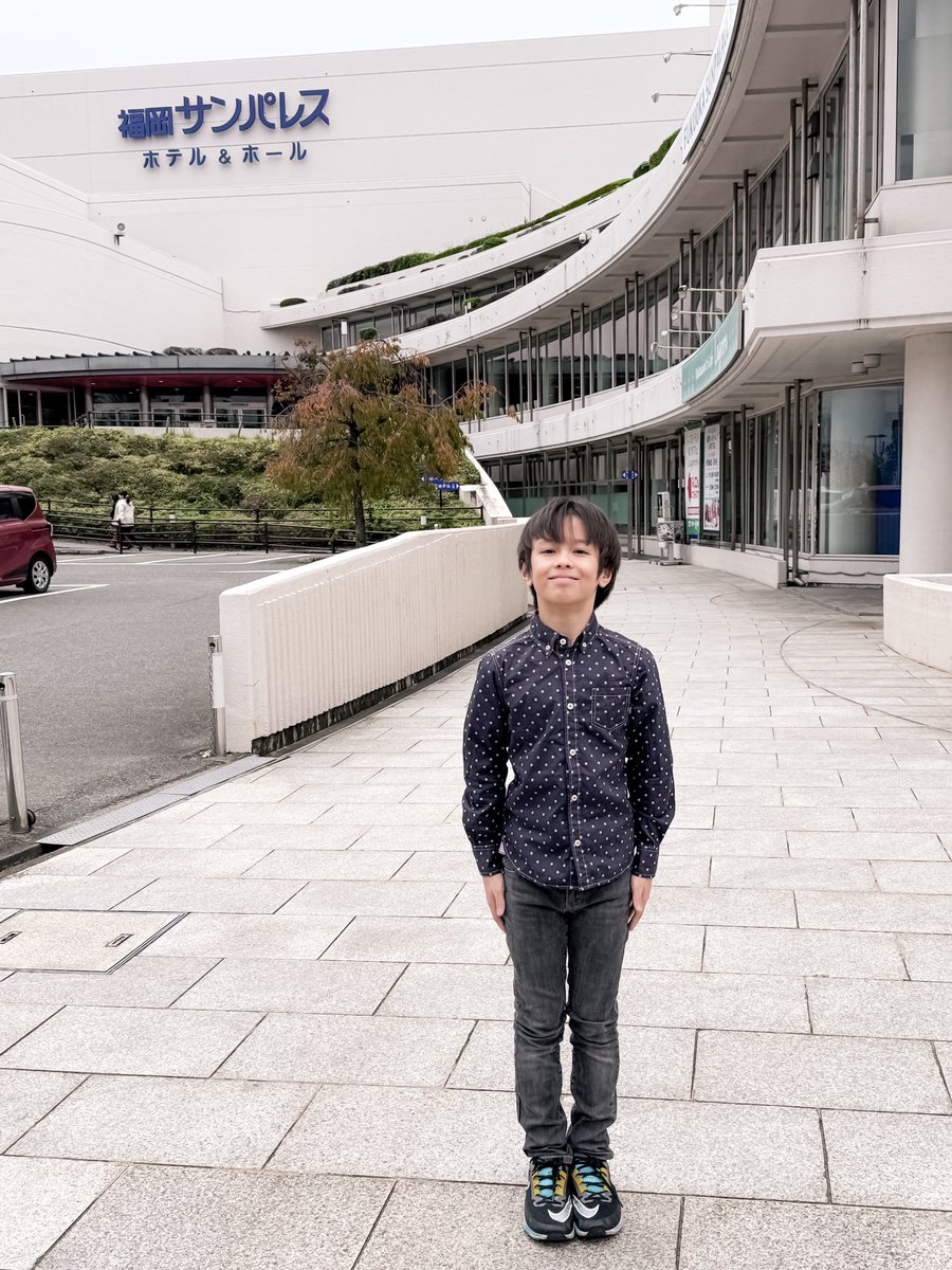 hirotoitoyama's tweet photo. ニュージーズが閉幕いたしました✨

共演者、スタッフ、関係者の方々に感謝いたします。忘れられない素敵な経験と思い出ができました！
観劇や応援をしてくれた方々もありがとうございます！！

今度は大人ニュージーズとして戻ってこれるよう、これからも頑張ります！

#糸山寛人 #スマイルモンキー https://t.co/OR0O8hztcg