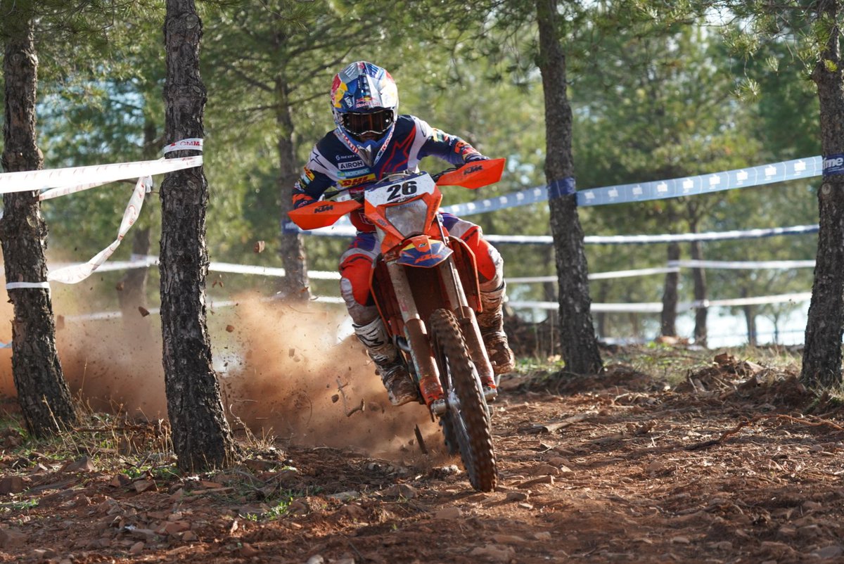 rdodi346's tweet photo. .
.
.
@JosepGarcia26 #ESPEnduro #EnduroGP #JosepGarcia #JG26 #motorcycle #racing #motorsport #sonyalpha #bealpha @rfme_oficial https://t.co/JeSibX5hnB