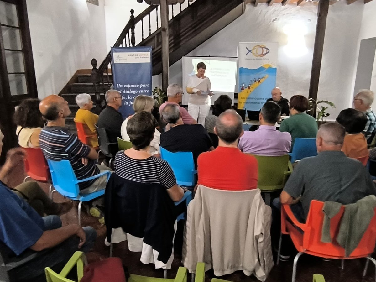El pasado viernes los Equipos de Nuestra Señora de Canarias ofrecieron una interesante conferencia-coloquio sobre la corrección fraterna en el matrimonio, en el Centro Loyola de Las Palmas, guiada por el p. Justo Prieto, sacerdote jesuíta.

#ensandoc #ensespana