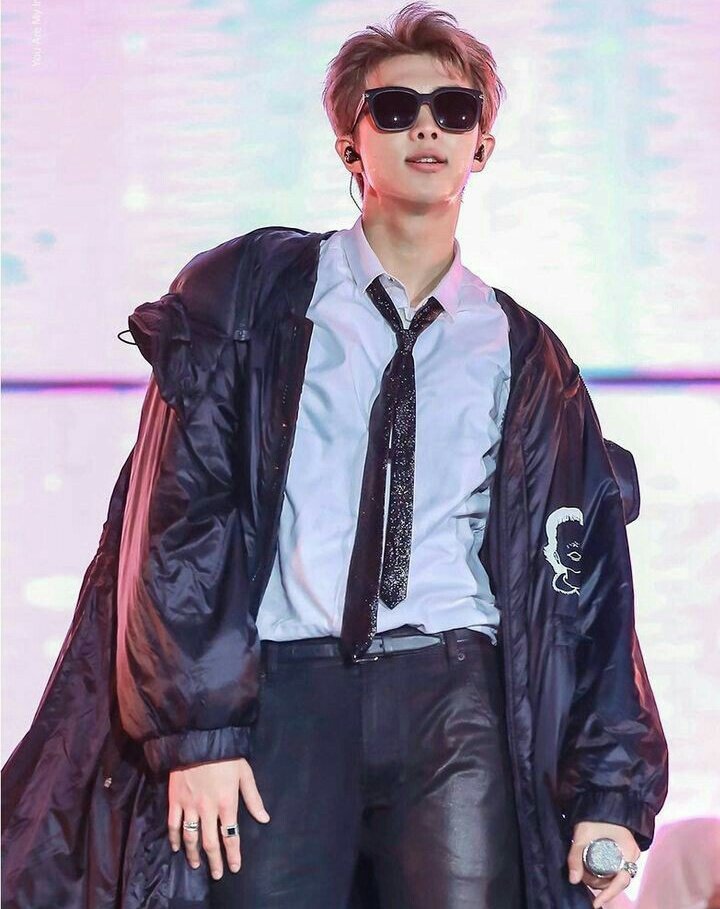 Namjuju7's tweet photo. I vote for #rm at #2024MAMAVOTE https://t.co/Q1VKl4KUMP