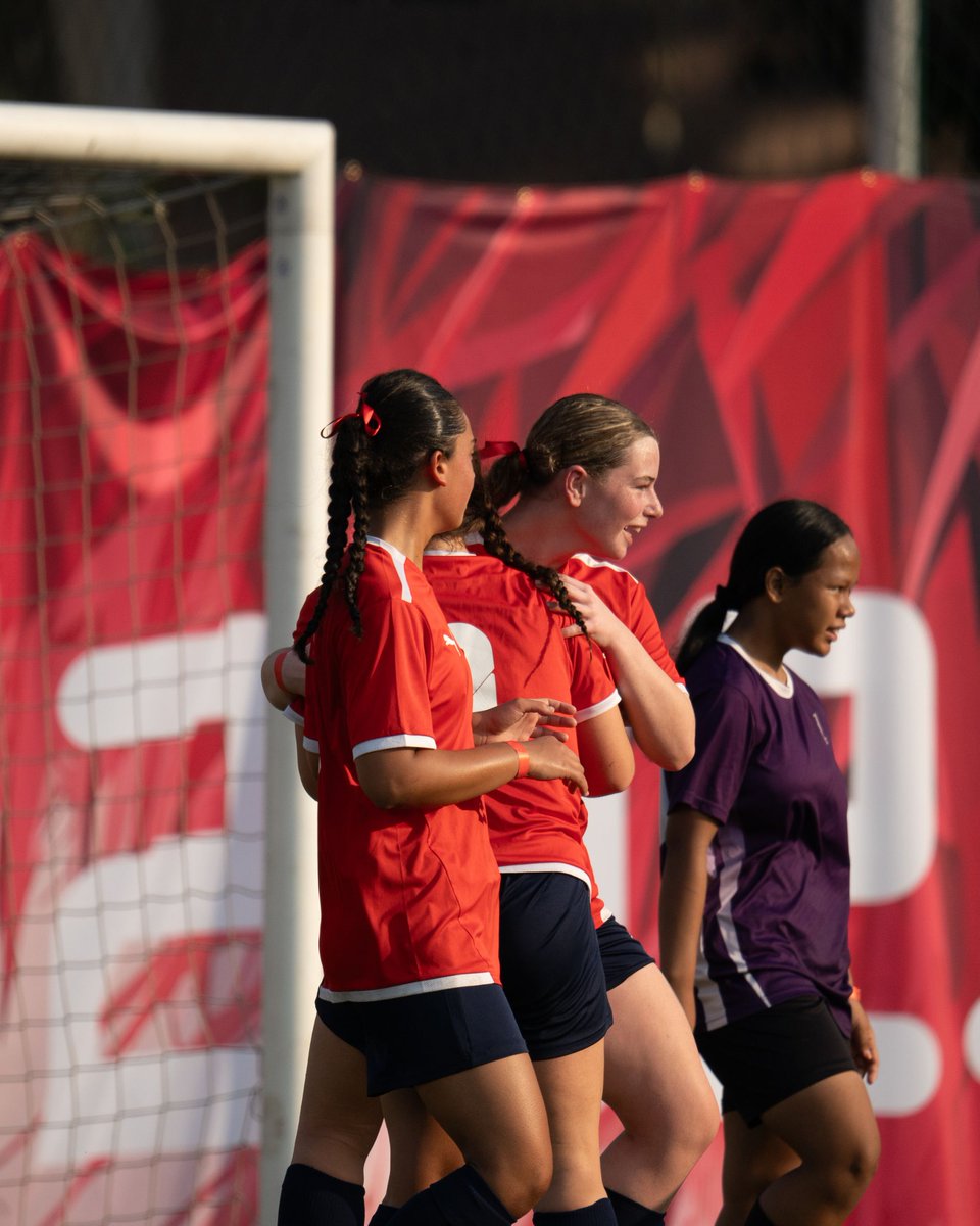 FootballSouthAu's tweet photo. Our Football SA U16 Girls putting in the hard yards at Singa Cup ๐ฎโ๐จ
๐ท Luke Marinkovich
#SingaCup #SAAllTheWay https://t.co/eOTsxkxk62