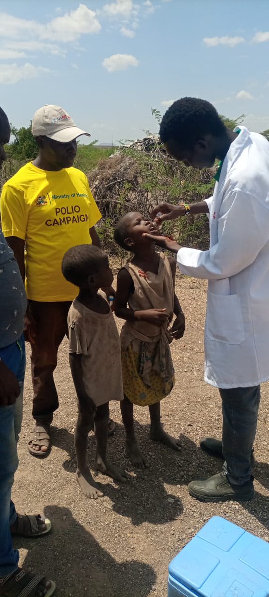 TurkanaCountyKE's tweet photo. Let’s #EndPolioKE
All vaccines offered by @MoH_Kenya are tested, safe and approved by @WHO
County vaccinators are going door-to-door administering the polio vaccine to children under 10 years. From today upto 13th Nov, 2024.
#ENDPolioKE #PolioEndGame
@UNICEFKenya @USAIDKenya https://t.co/3TBi11lJdU