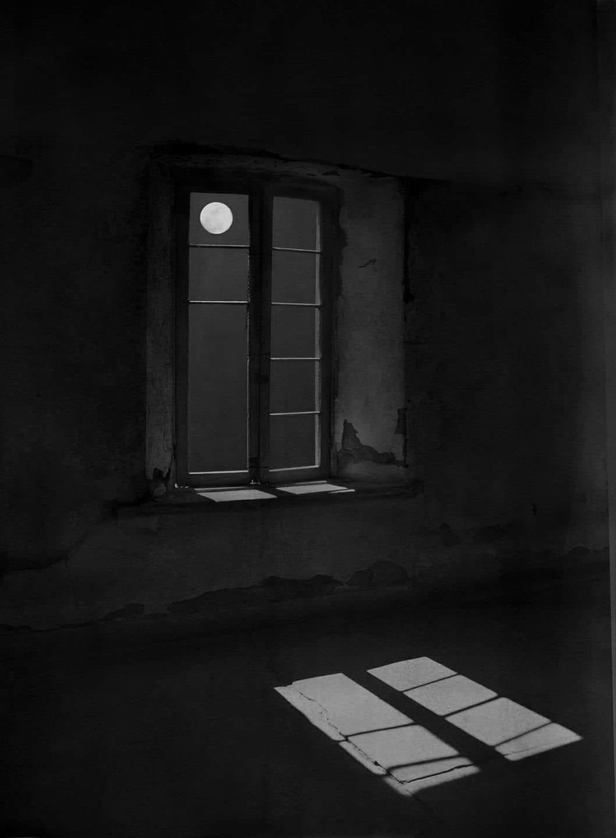 jaynorth1968's tweet photo. Night Watch https://t.co/6otVouMsX4