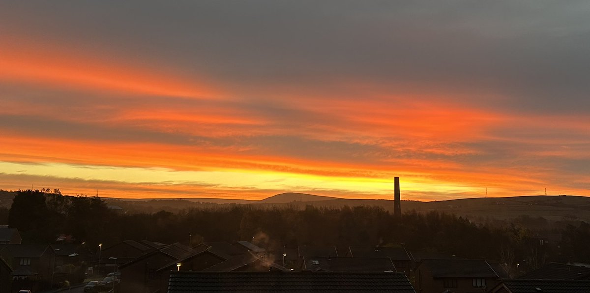 Arrived in Lees <a href="/ChadWeather/">Oldham Weather</a>